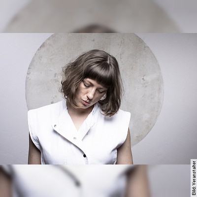 Teresa Bergman – 33, SINGLE & BROKE on Tour in Leipzig am 02.02.2023 – 20:00 Uhr