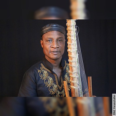 Adjiri Odametey  Afrikanische Weltmusik in Hamburg am 20.01.2023 – 20:00 Uhr
