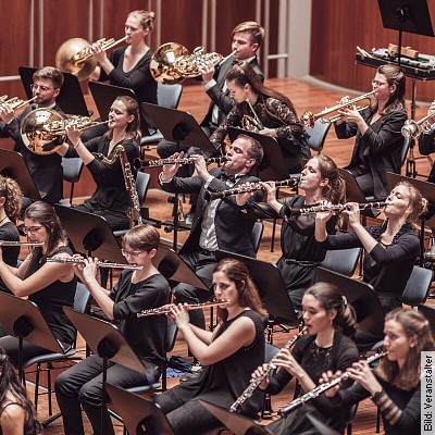 Dvoák 9 + Bartóks Violakonzert + Brahms Tragische Ouvertüre – Abschlusskonzert zum Sommersemester 2023 in Freiburg am 21.07.2023 – 20:00 Uhr