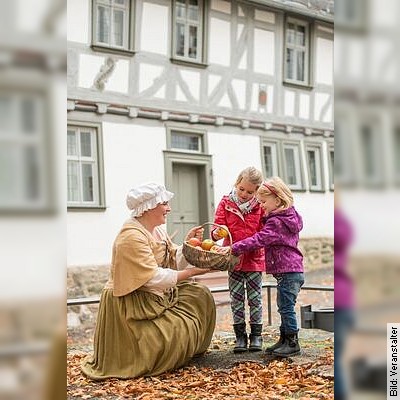 "Friederike und die Äpfeldiebe" - Führung im Kostüm für Kinder