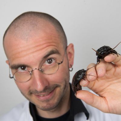 Dr. Mark Benecke – Insekten auf Leichen in Saarbrücken am 02.07.2023 – 19:30 Uhr